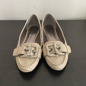 Gently Used Women’s Michael Shannon Flats